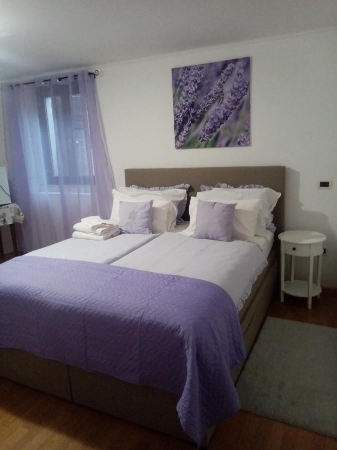 Rooms Serafin 莫托文 外观 照片