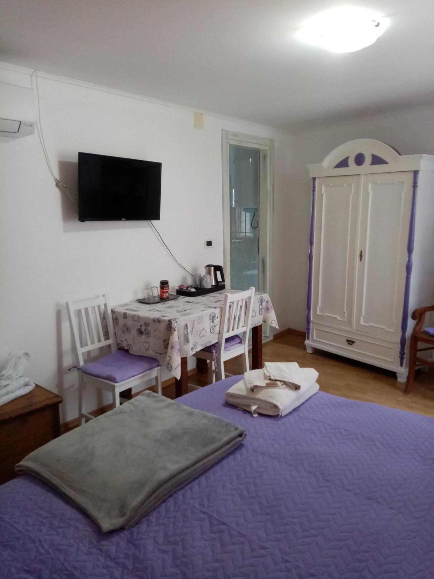 Rooms Serafin 莫托文 外观 照片